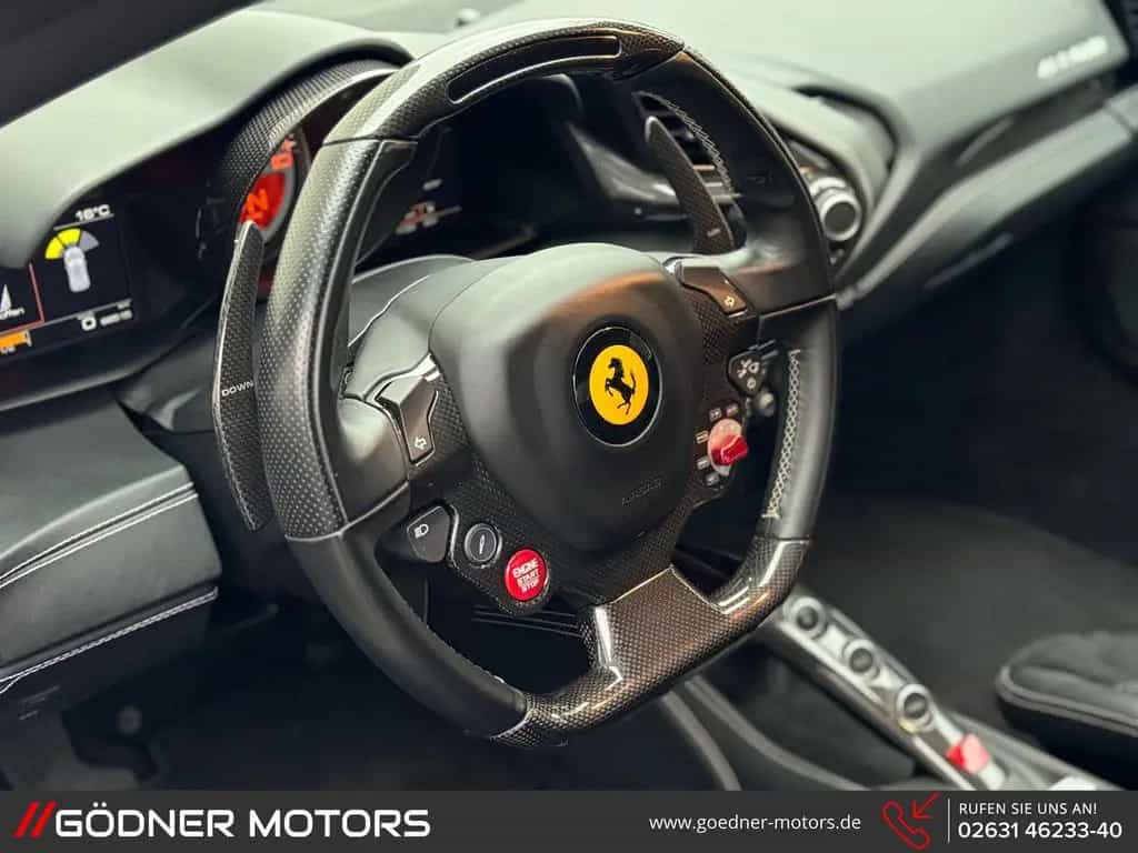 Ferrari 488 GTB DE-FZG/STEUER19%/KERAMIK/CARBON/RACIN... 01/2016-photo-10