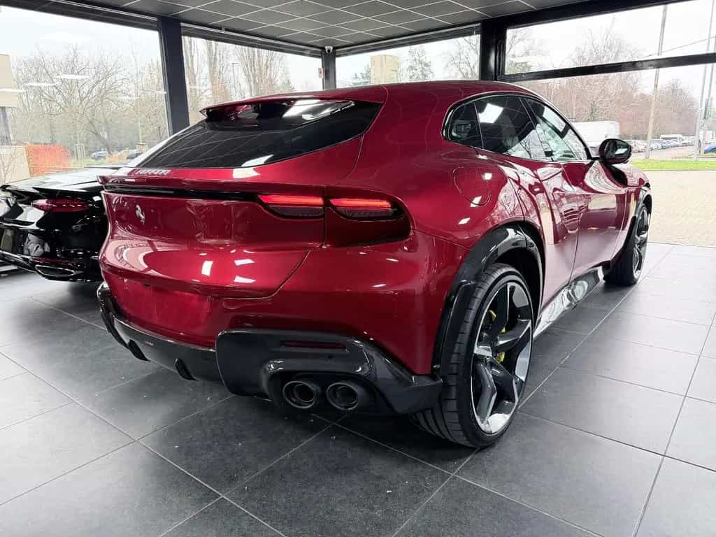 Ferrari Purosangue -Painted Logo-Full Carbon-Pano-JBL- 26 null-photo-3