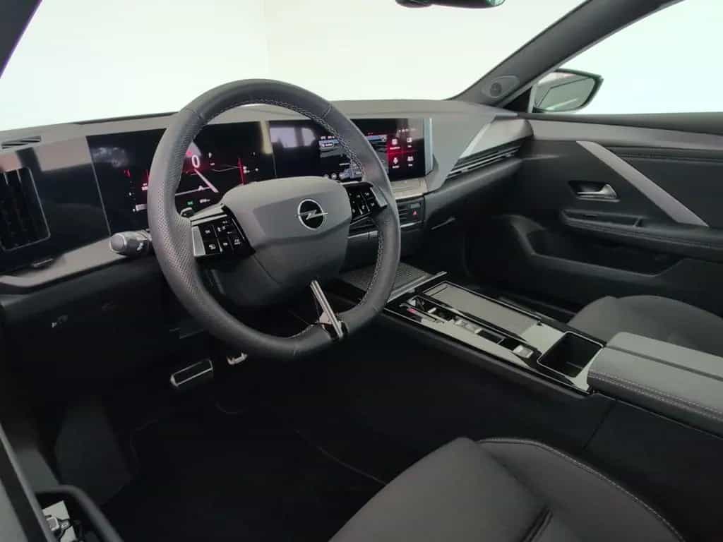 Opel Astra ST 1.2 AT8 GS Navi 360° Shzg AHK ACC 10/2024-photo-13