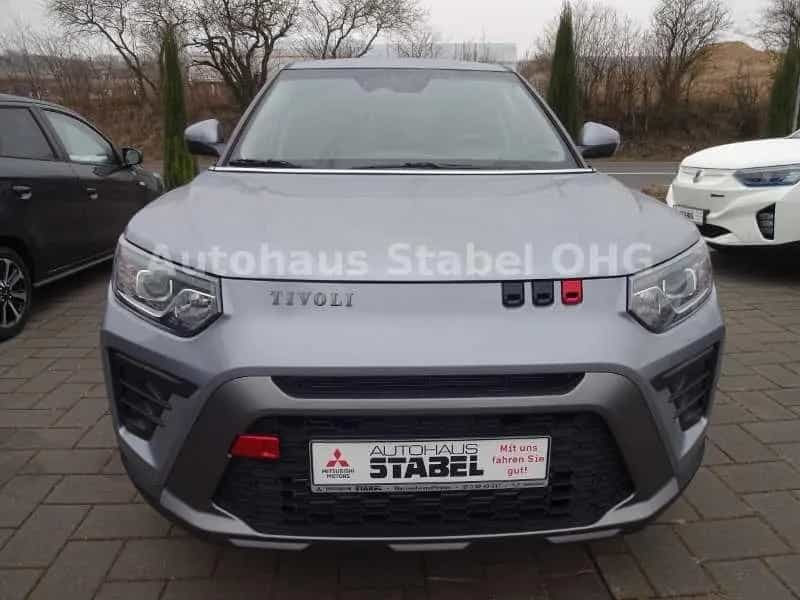 Ssangyong Tivoli Quartz 1,5 6MT 12/2024-photo-1