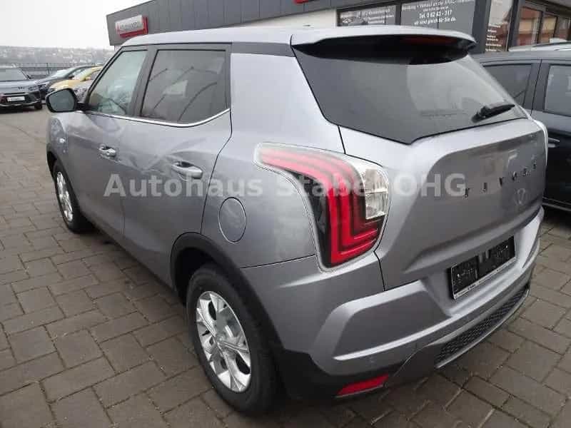Ssangyong Tivoli Quartz 1,5 6MT 12/2024-photo-5
