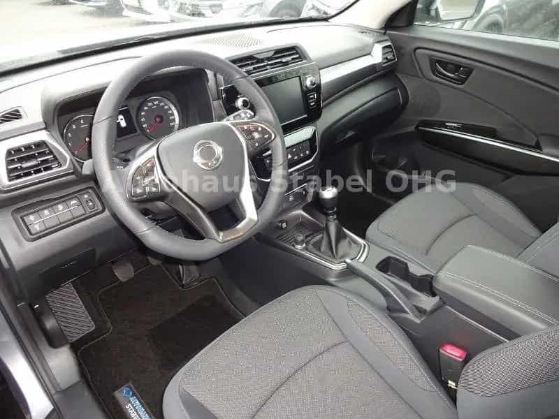 Ssangyong Tivoli Quartz 1,5 6MT 12/2024-photo-6