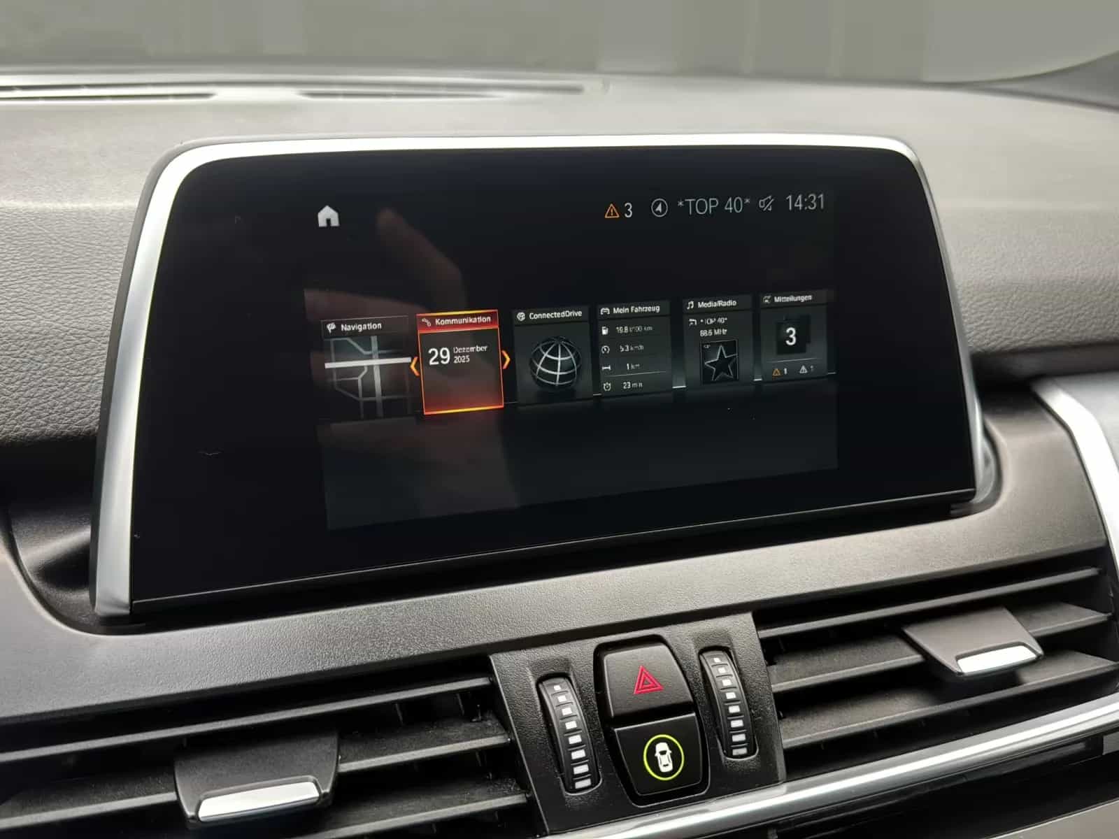 BMW 2 Series 10/2018-photo-20