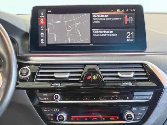 BMW 5 Series 520 d Touring M Sport HUD+Laserlicht+LenkradHZG 02/2023-photo-13