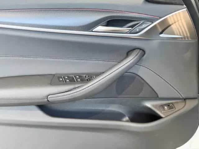 BMW 5 Series 520 d Touring M Sport HUD+Laserlicht+LenkradHZG 02/2023-photo-14