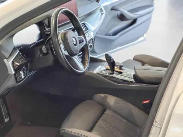 BMW 5 Series 520 d Touring M Sport HUD+Laserlicht+LenkradHZG 02/2023-photo-7