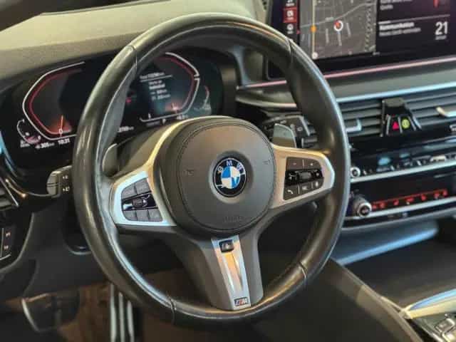 BMW 5 Series 520 d Touring M Sport HUD+Laserlicht+LenkradHZG 02/2023-photo-9
