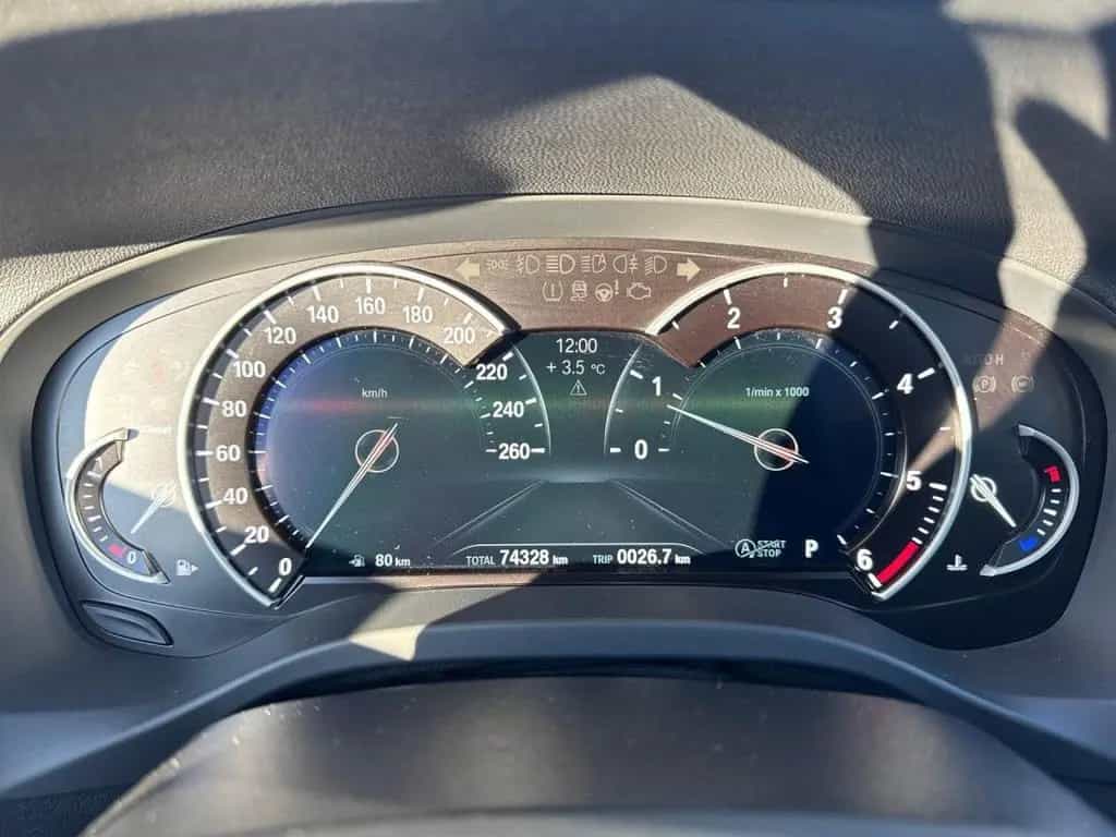 BMW X3 xDrive 20dA LivePl,LED,Pano,StHzg,Alu19,HUD 10/2020-photo-7