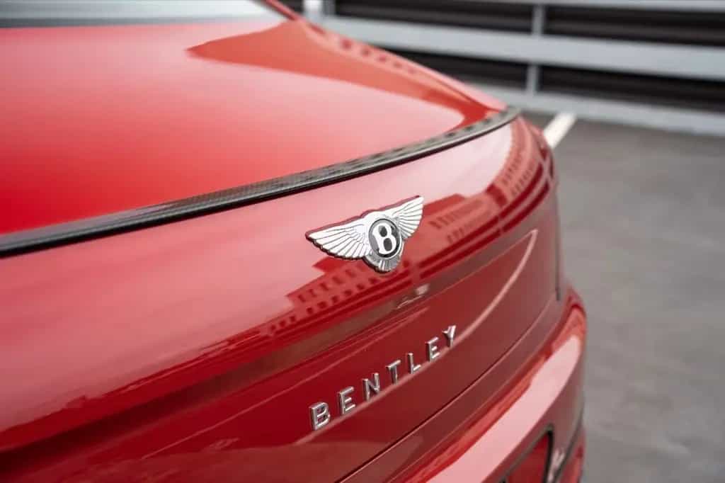 Bentley Flying Spur V8 Mulliner Paket *SOFORT VERFÜGBAR* 07/2021-photo-16