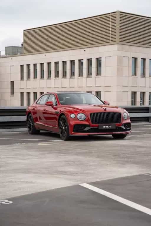 Bentley Flying Spur V8 Mulliner Paket *SOFORT VERFÜGBAR* 07/2021-photo-21