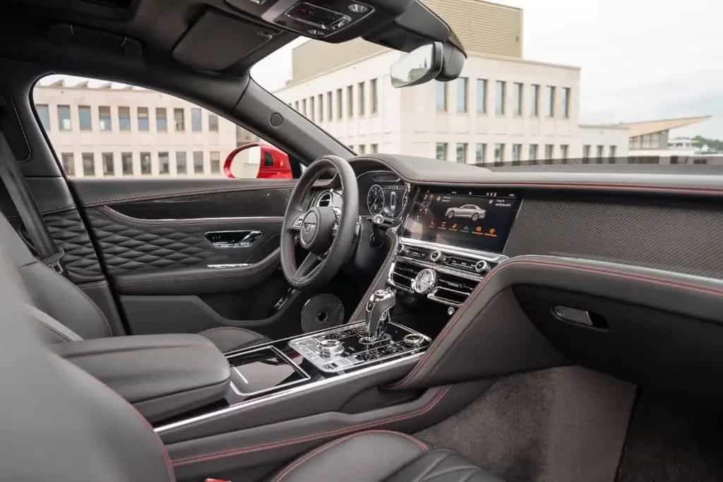 Bentley Flying Spur V8 Mulliner Paket *SOFORT VERFÜGBAR* 07/2021-photo-9