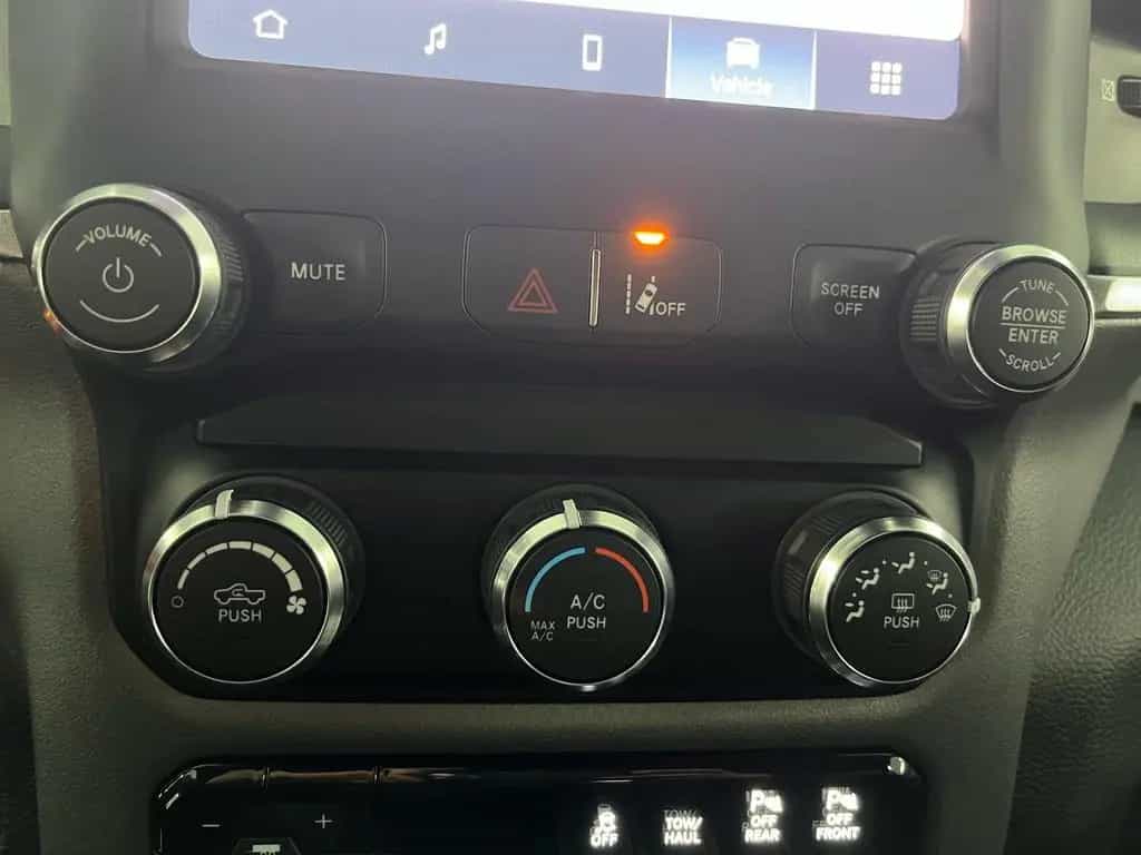 Dodge RAM 5,7l V8 *Longbed /AHK / SHZ/ 4x4* 11/2022-photo-22