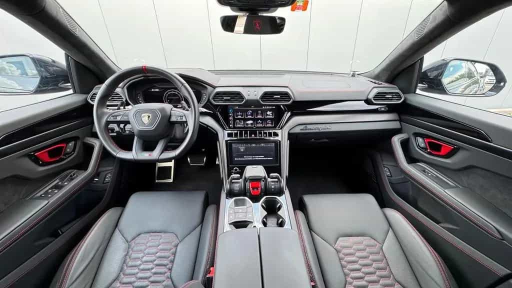 Lamborghini Urus S 4.0 Facelift HuD Bang & Olufsen Massage 06/2023-photo-13