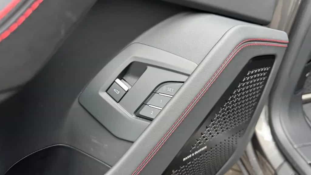Lamborghini Urus S 4.0 Facelift HuD Bang & Olufsen Massage 06/2023-photo-21