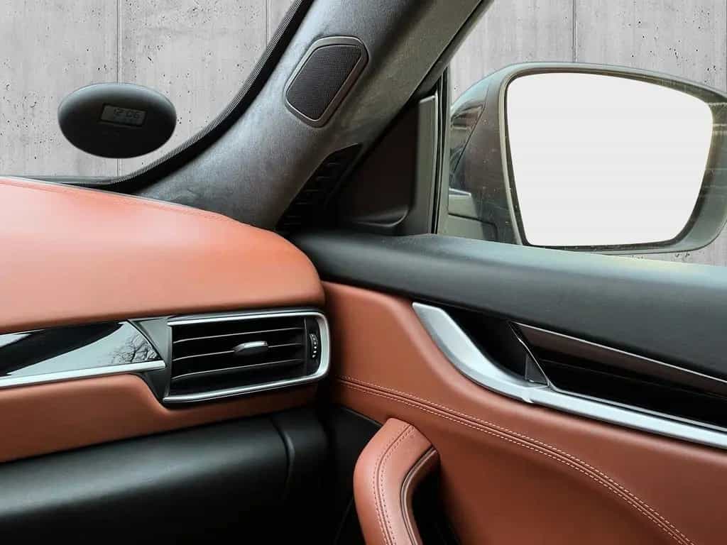 Maserati Levante S Q4 *BLACK OVER TAN* 12/2016-photo-16