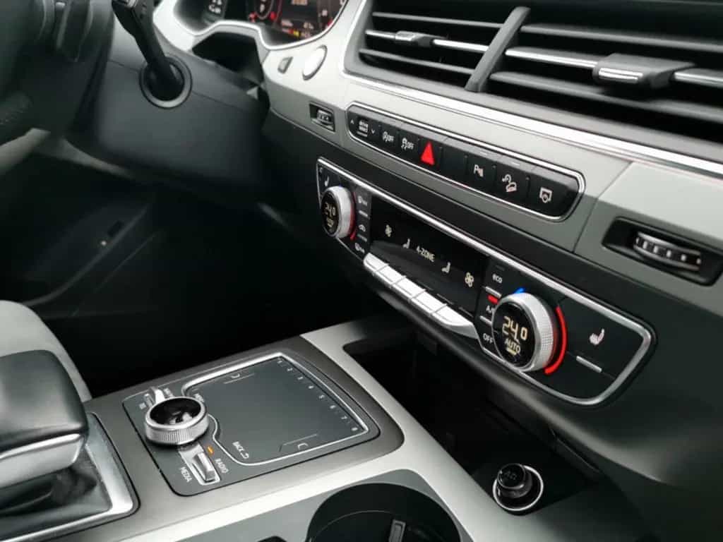 Audi Q7 50 3.0 TDI quattro S-line Selection AHK 09/2019-photo-12