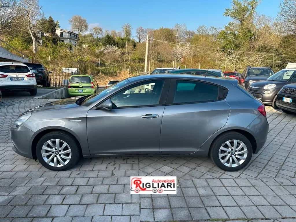 Alfa Romeo Giulietta 1.6 JTDm TCT 120 CV Super 05/2018-photo-1