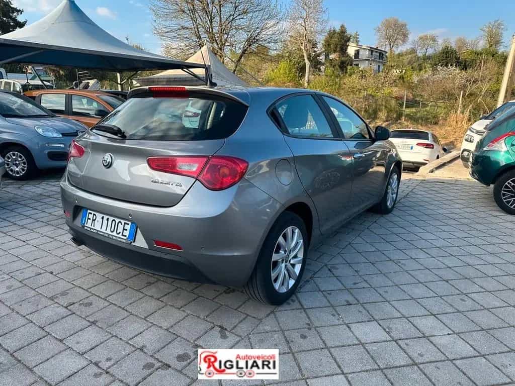 Alfa Romeo Giulietta 1.6 JTDm TCT 120 CV Super 05/2018-photo-6