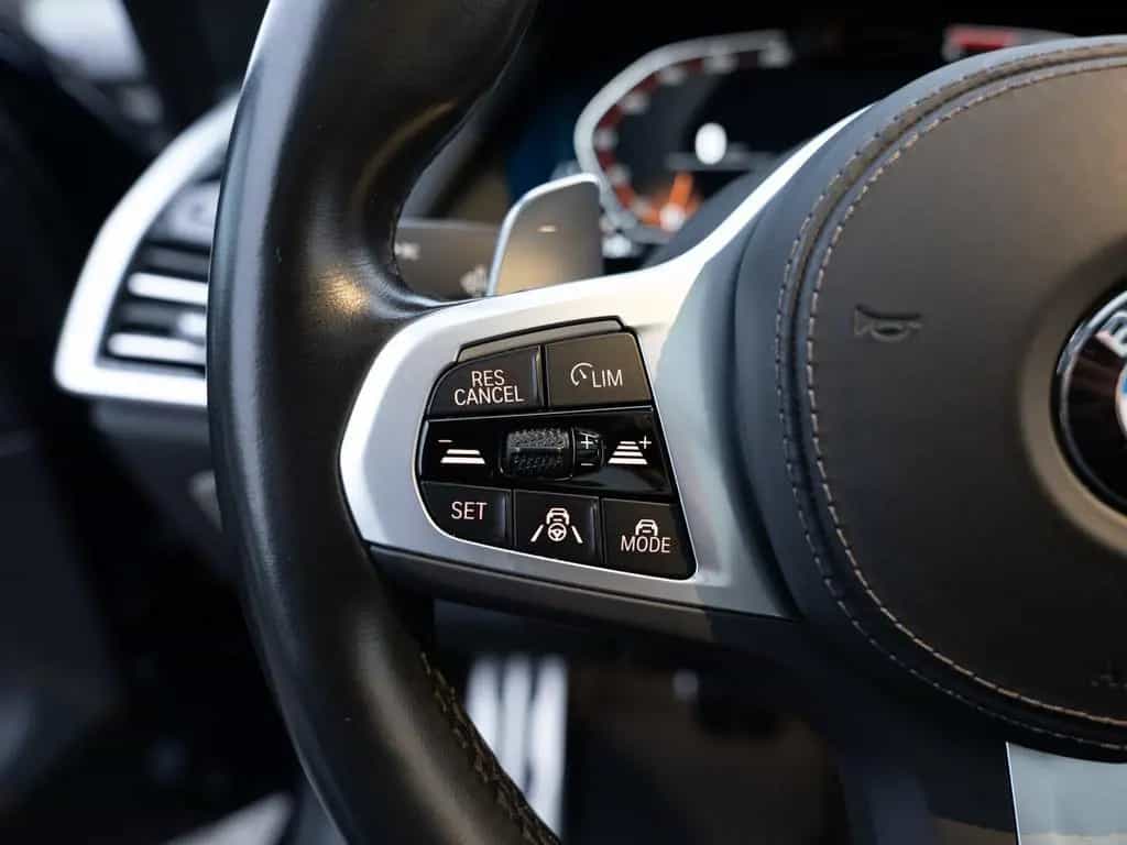 BMW X5 xDrive 40d M-Sport PANO AHK HUD 360° LASER 11/2022-photo-24