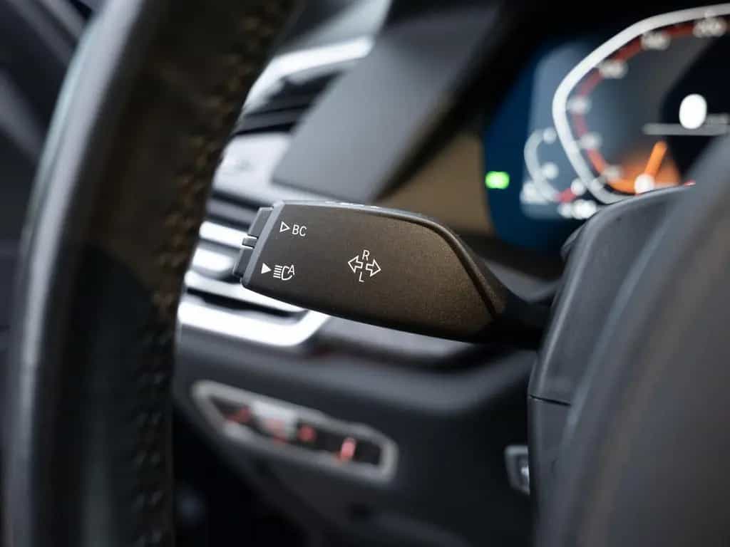 BMW X5 xDrive 40d M-Sport PANO AHK HUD 360° LASER 11/2022-photo-26