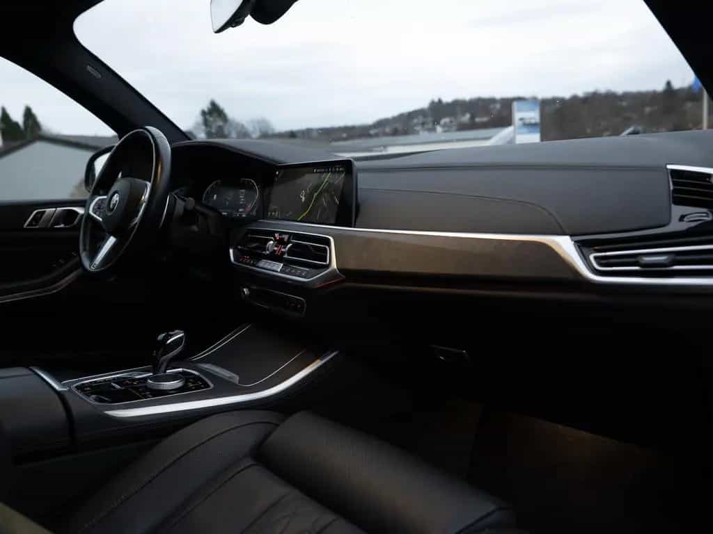 BMW X5 xDrive 40d M-Sport PANO AHK HUD 360° LASER 11/2022-photo-8