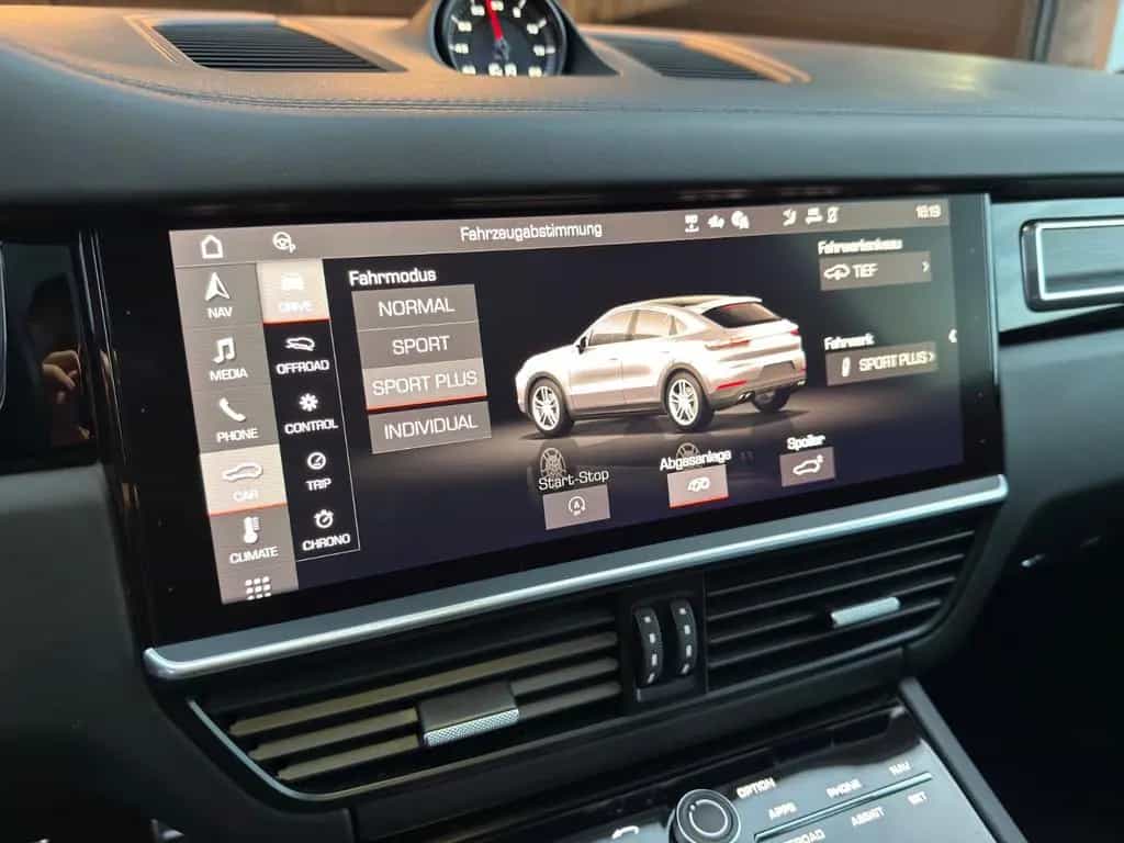 Porsche Cayenne Coupe GTS 22ZOLL/PANO/MATRIX/18-Wegesitz 10/2020-photo-16