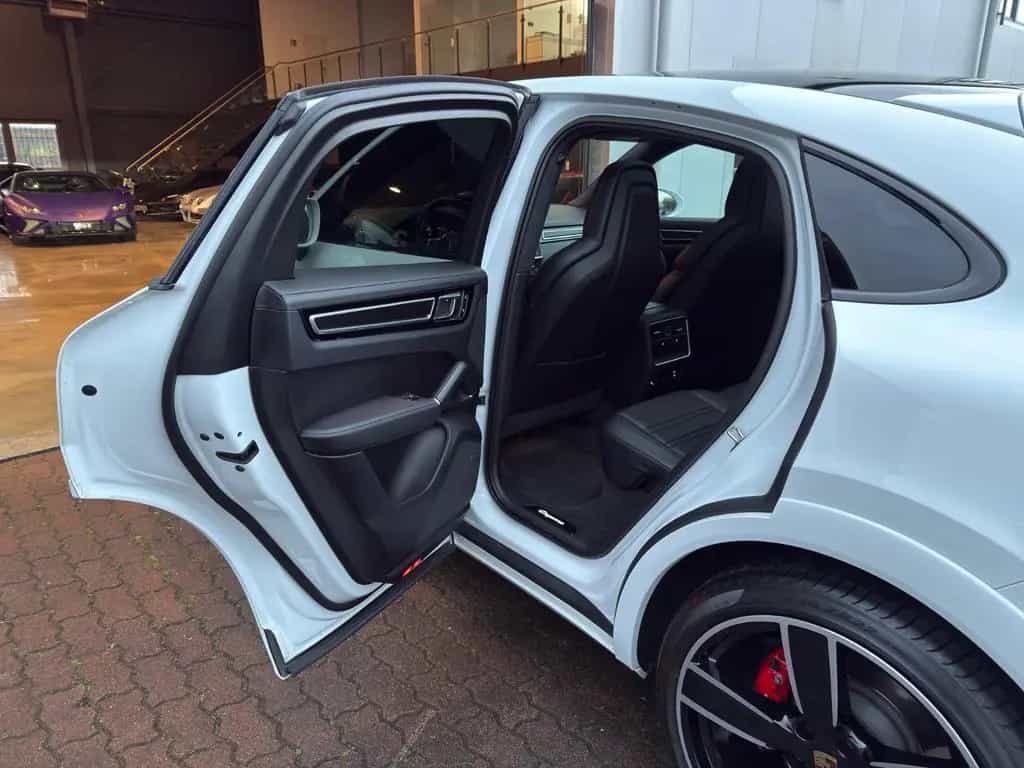 Porsche Cayenne Coupe GTS 22ZOLL/PANO/MATRIX/18-Wegesitz 10/2020-photo-29