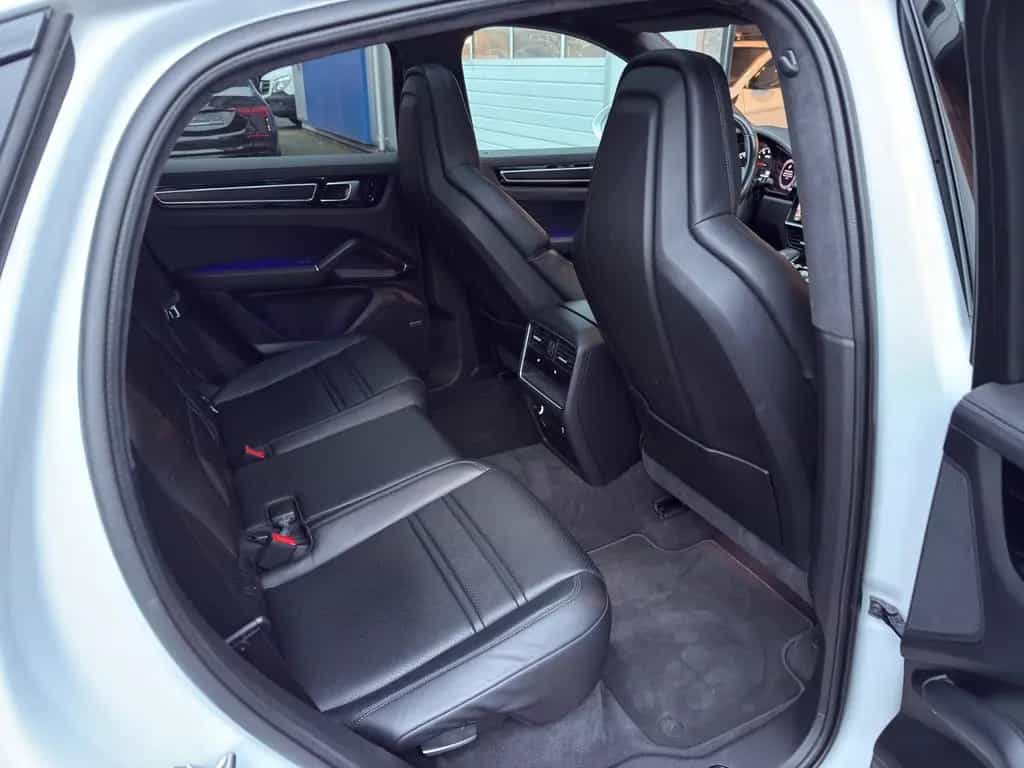 Porsche Cayenne Coupe GTS 22ZOLL/PANO/MATRIX/18-Wegesitz 10/2020-photo-33