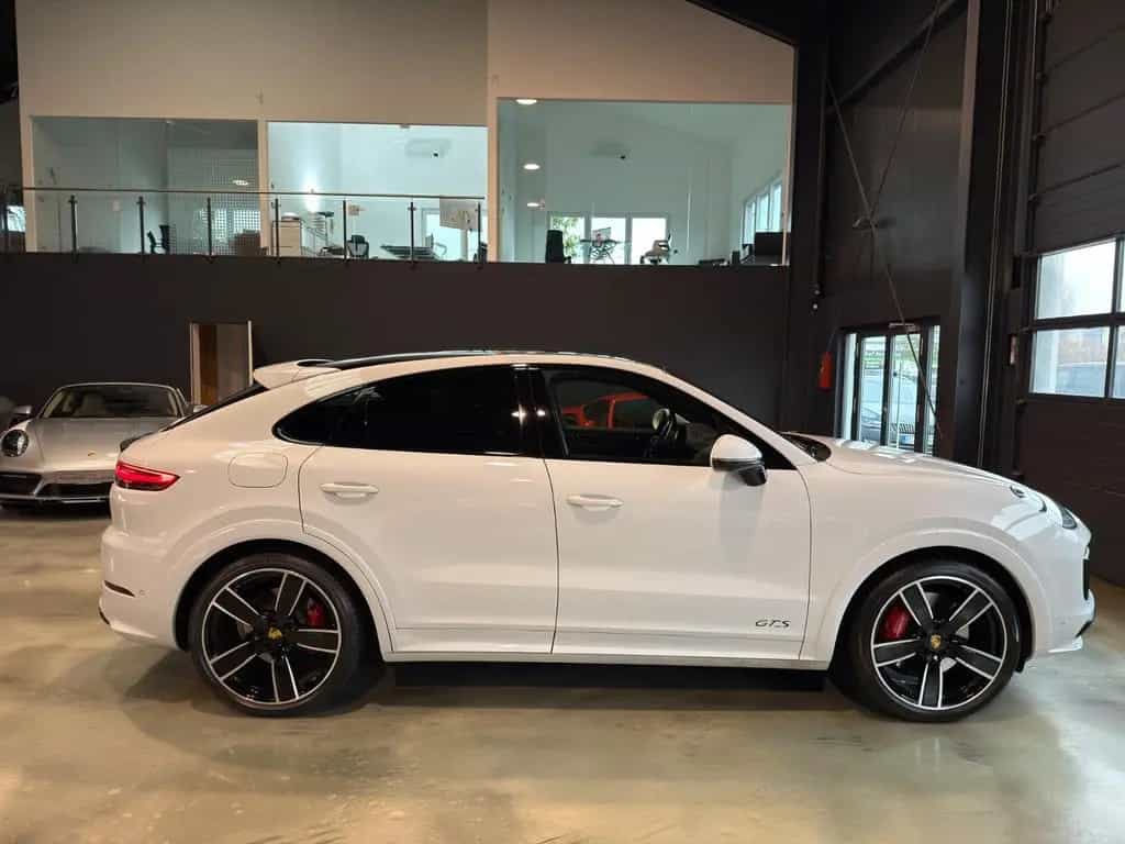 Porsche Cayenne Coupe GTS 22ZOLL/PANO/MATRIX/18-Wegesitz 10/2020-photo-7