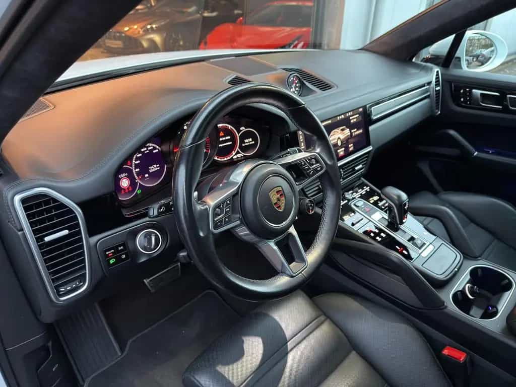Porsche Cayenne Coupe GTS 22ZOLL/PANO/MATRIX/18-Wegesitz 10/2020-photo-9