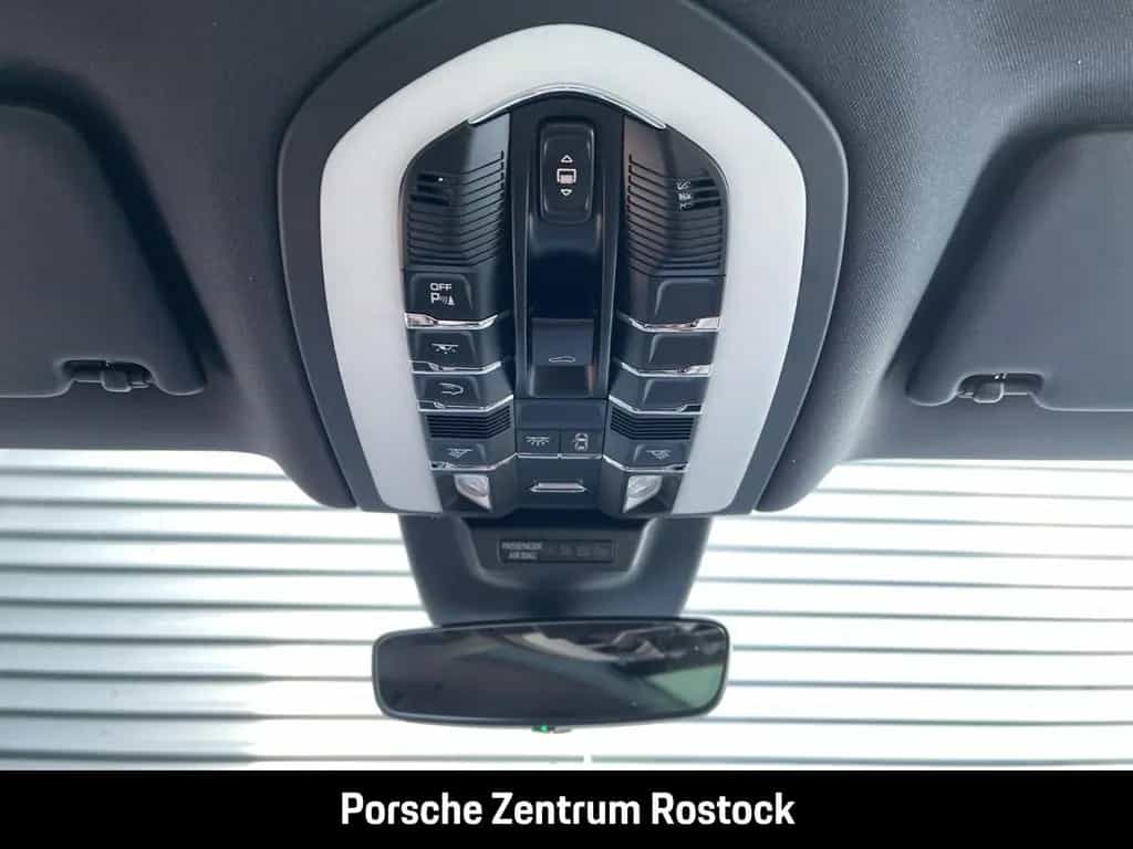 Porsche Macan S Surround-View Luftfederung Leder-Beige 12/2023-photo-28