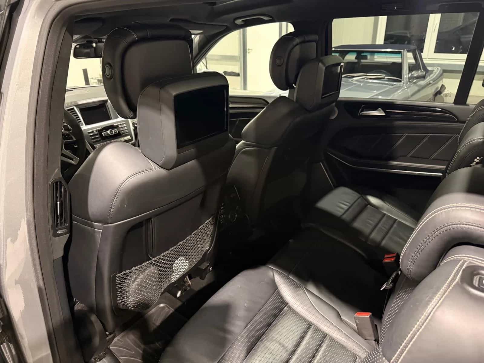 Mercedes-Benz GL-Class 63 AMG 01/2015-photo-12