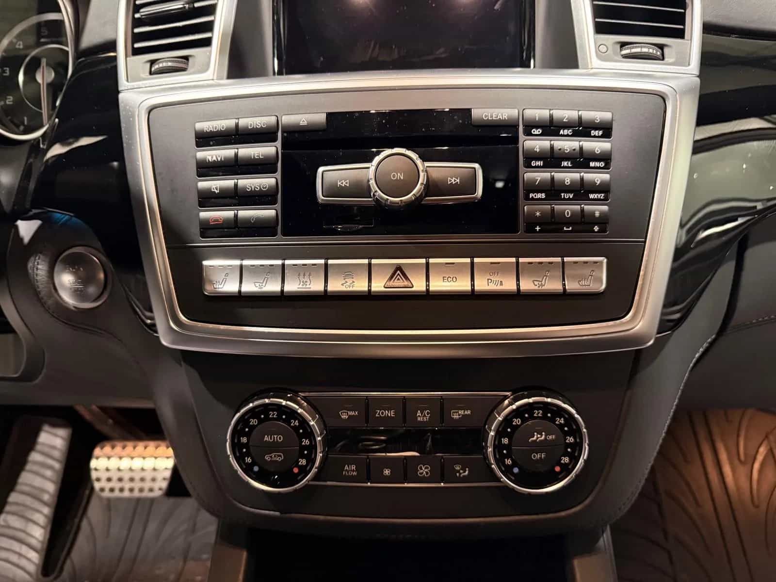 Mercedes-Benz GL-Class 63 AMG 01/2015-photo-17