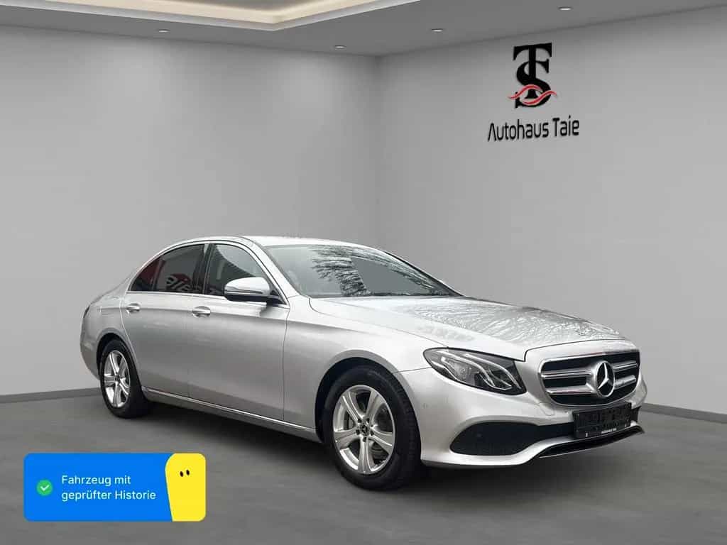 Mercedes-Benz E-Class 200 CGI Lim. 9G|Avantgarde|Kam|8XALU|LED 05/2017-photo-0