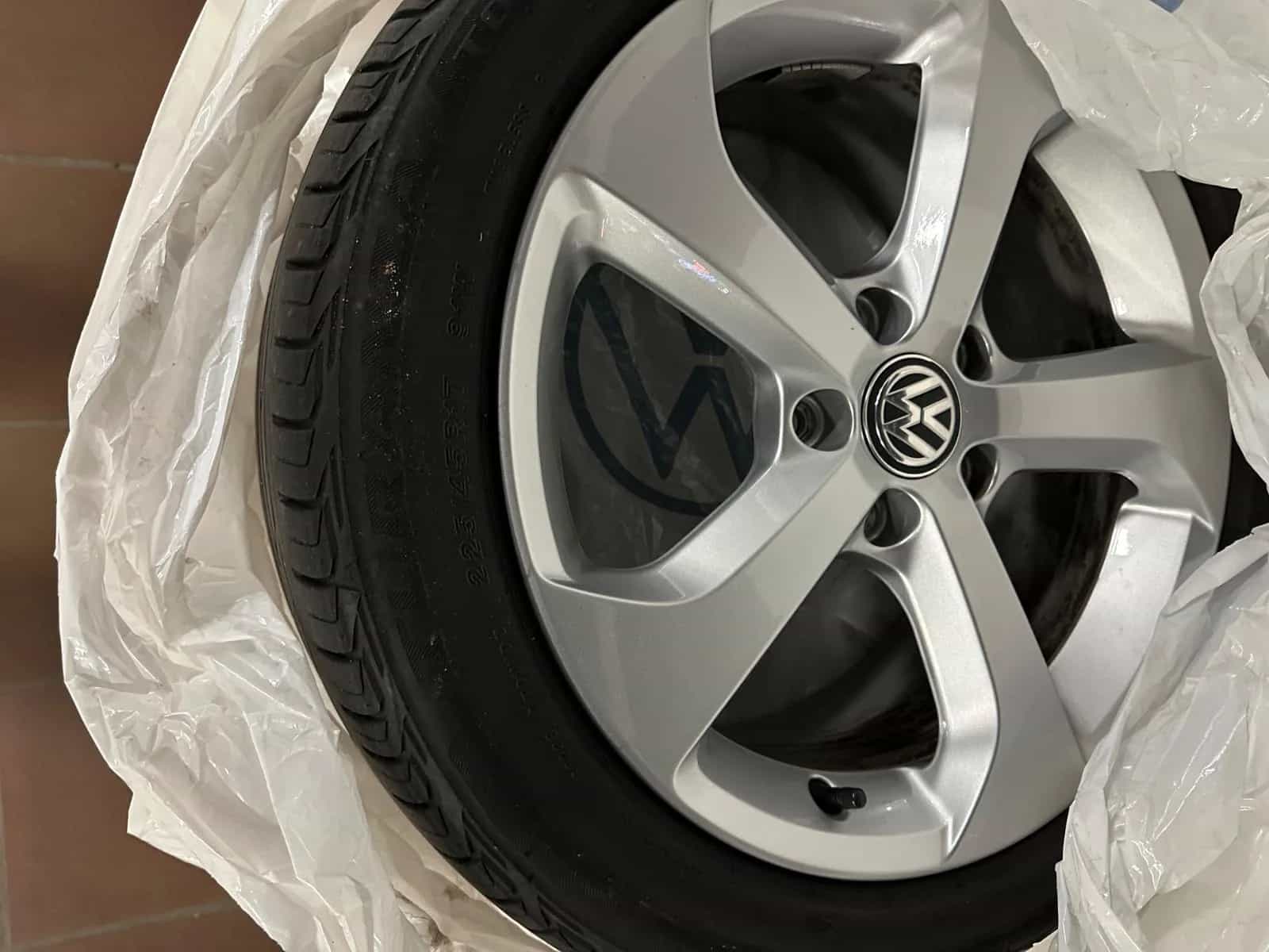 Volkswagen Golf 03/2018-photo-23