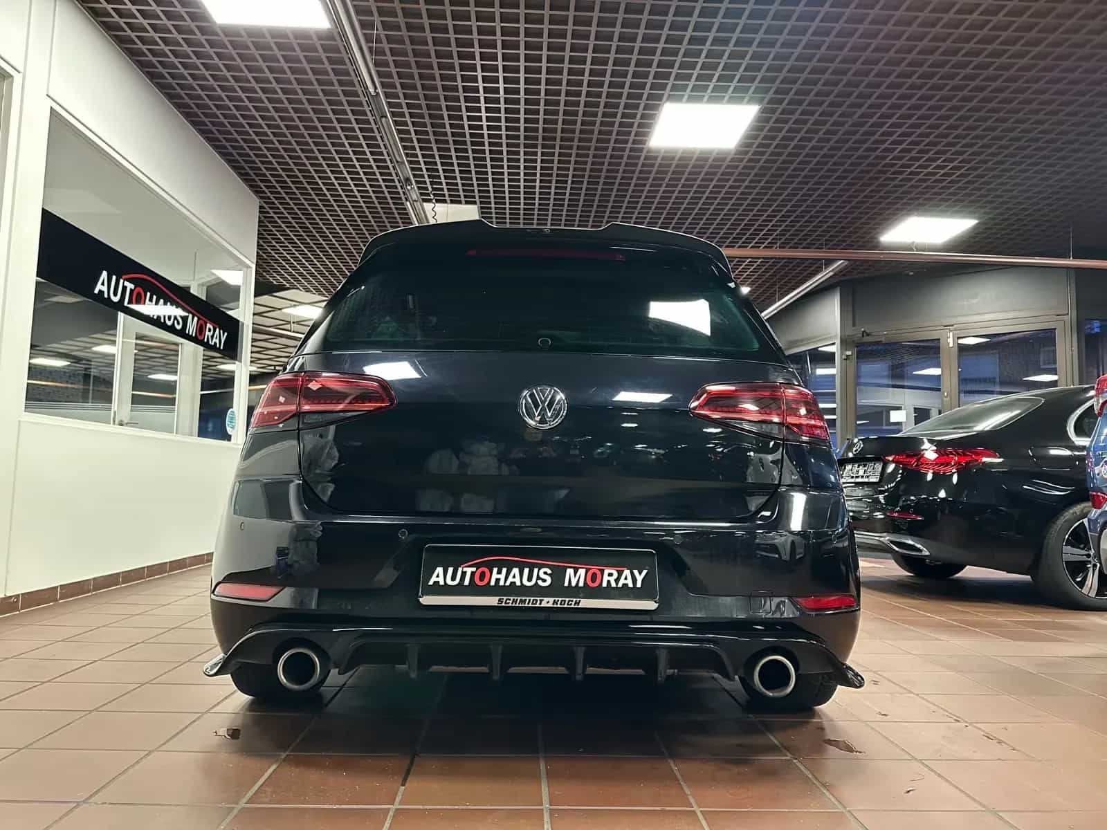 Volkswagen Golf 03/2018-photo-25