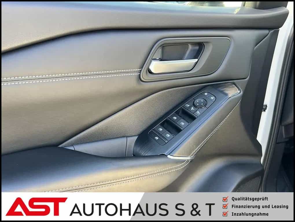 Nissan Qashqai 1.3 DIG-T N-Connecta *Navi*LED*360°Cam* 01/2024-photo-25