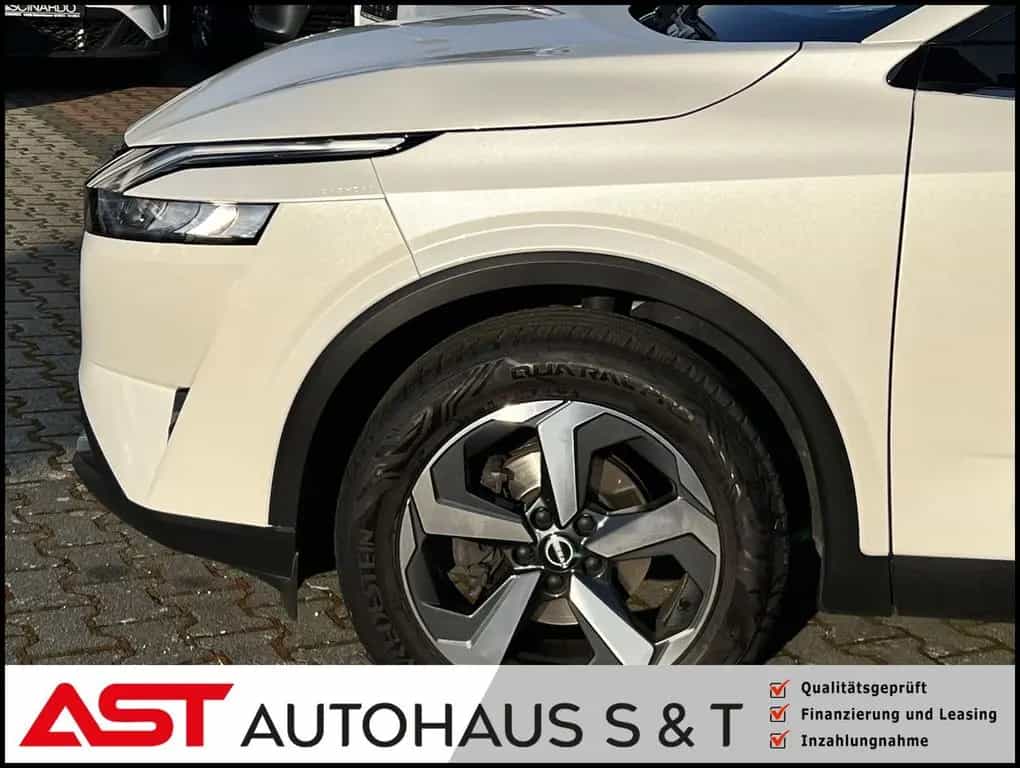 Nissan Qashqai 1.3 DIG-T N-Connecta *Navi*LED*360°Cam* 01/2024-photo-29