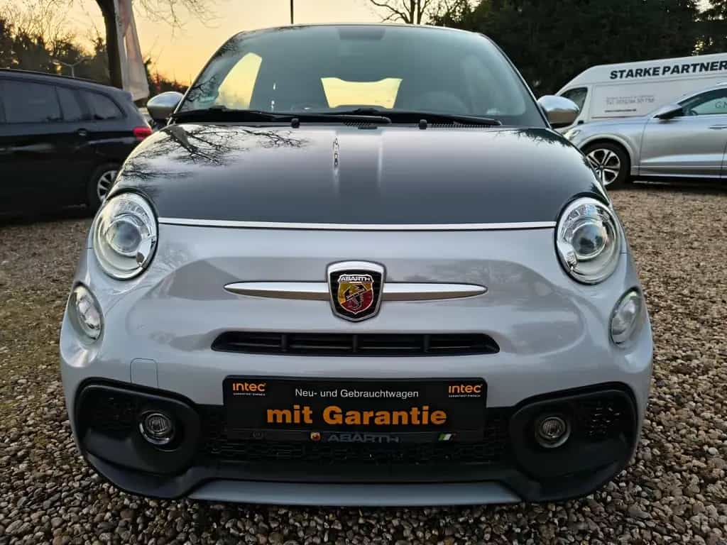 Abarth 595 70 Jahre Edition 165PS Bi-Xenon Beats Pano. 01/2021-photo-1