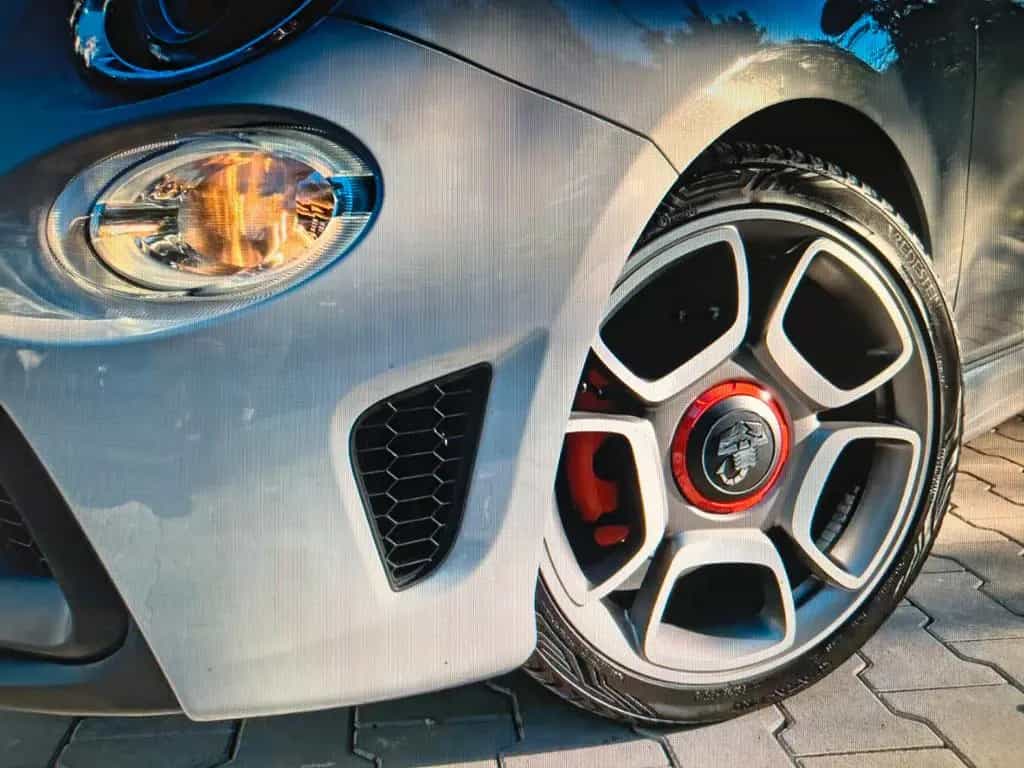 Abarth 595 70 Jahre Edition 165PS Bi-Xenon Beats Pano. 01/2021-photo-19
