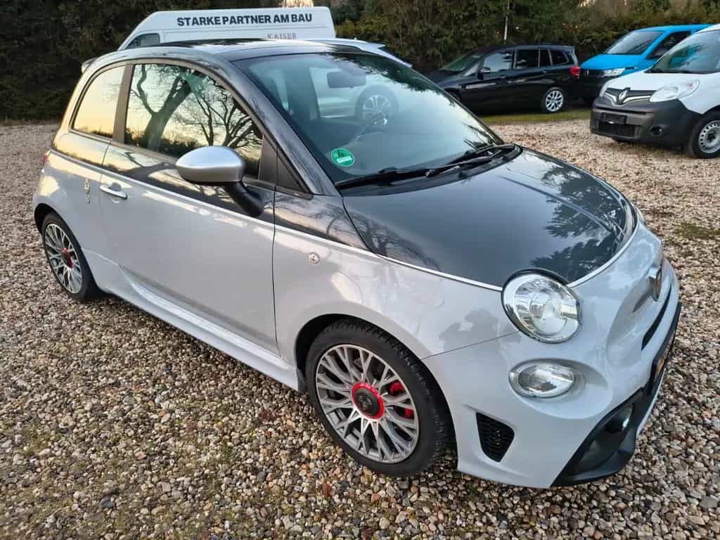 Abarth 595 70 Jahre Edition 165PS Bi-Xenon Beats Pano. 01/2021-photo-2