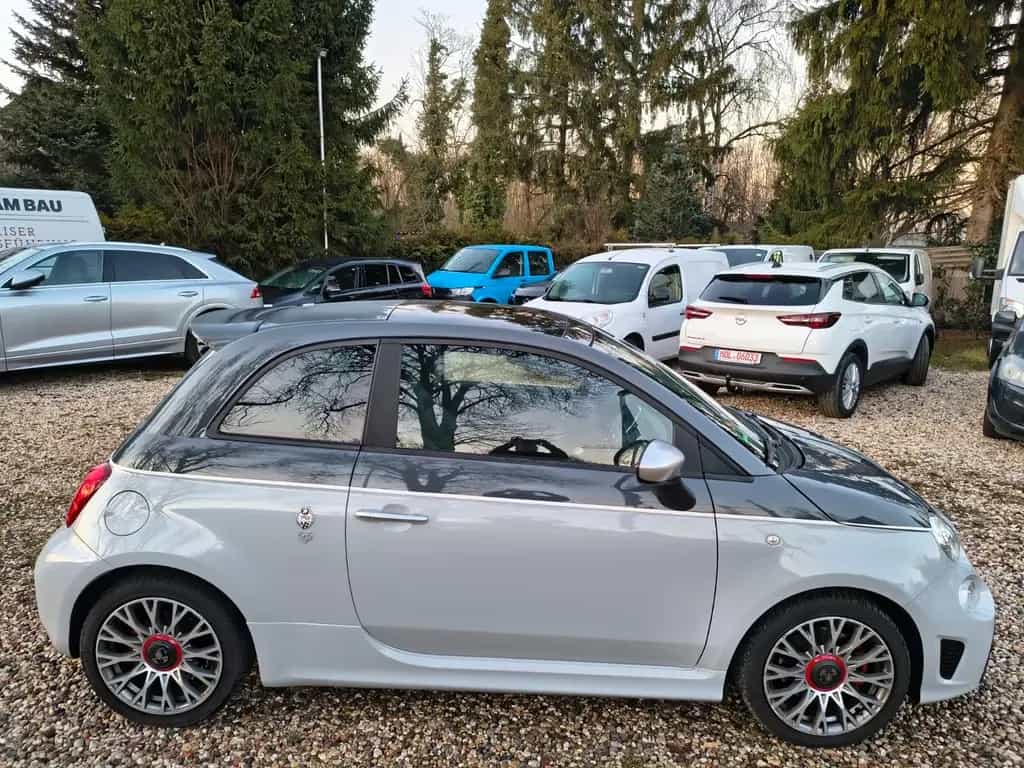 Abarth 595 70 Jahre Edition 165PS Bi-Xenon Beats Pano. 01/2021-photo-3
