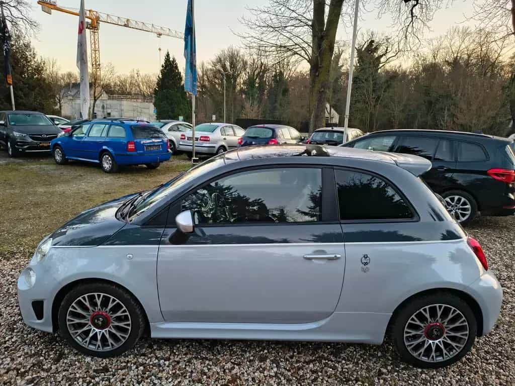 Abarth 595 70 Jahre Edition 165PS Bi-Xenon Beats Pano. 01/2021-photo-4