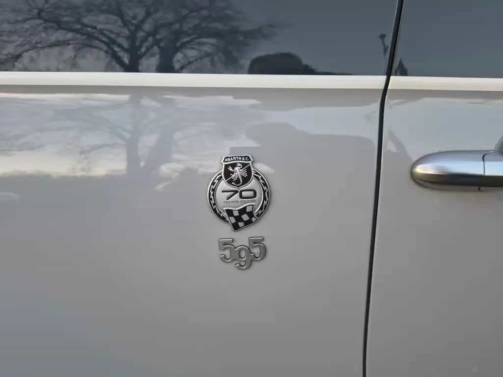 Abarth 595 70 Jahre Edition 165PS Bi-Xenon Beats Pano. 01/2021-photo-8