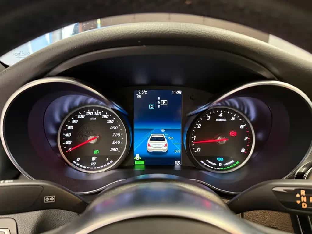 Mercedes-Benz C 200 AMG Line Airscarf/Night/Sound/Kamera 05/2019-photo-17