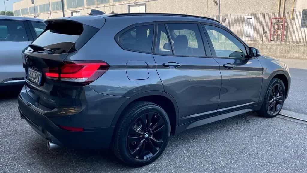 BMW X1 2.0 SDRIVE 20D ADVANTAGE 190CV - FULL LED 11/2021-photo-7