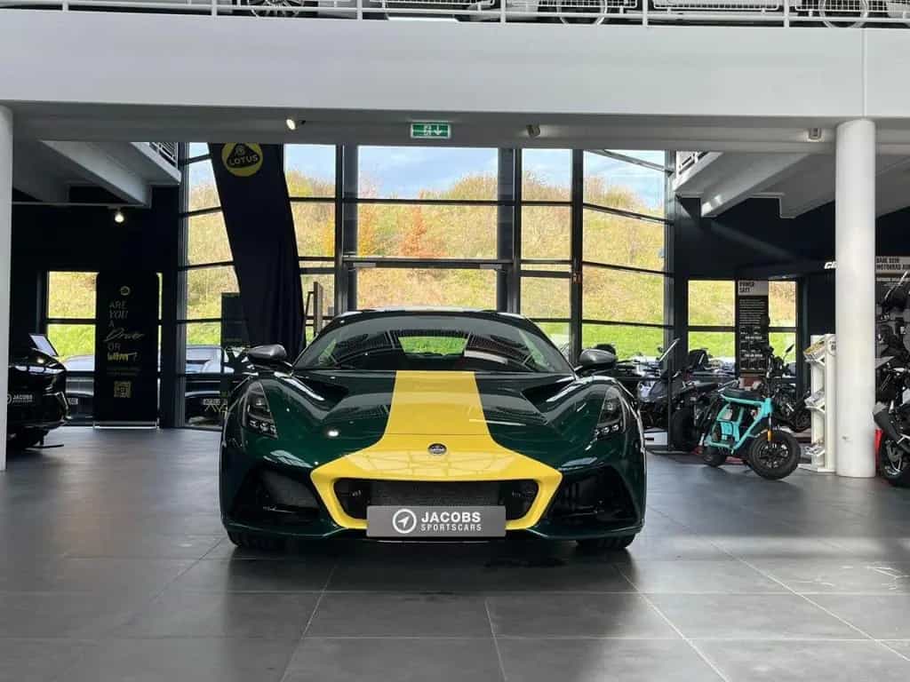 Lotus Emira V6 Clark Edition 1/60 null-photo-1