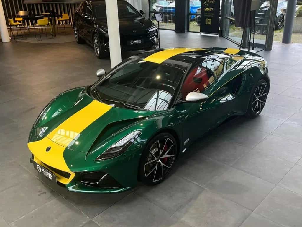 Lotus Emira V6 Clark Edition 1/60 null-photo-3
