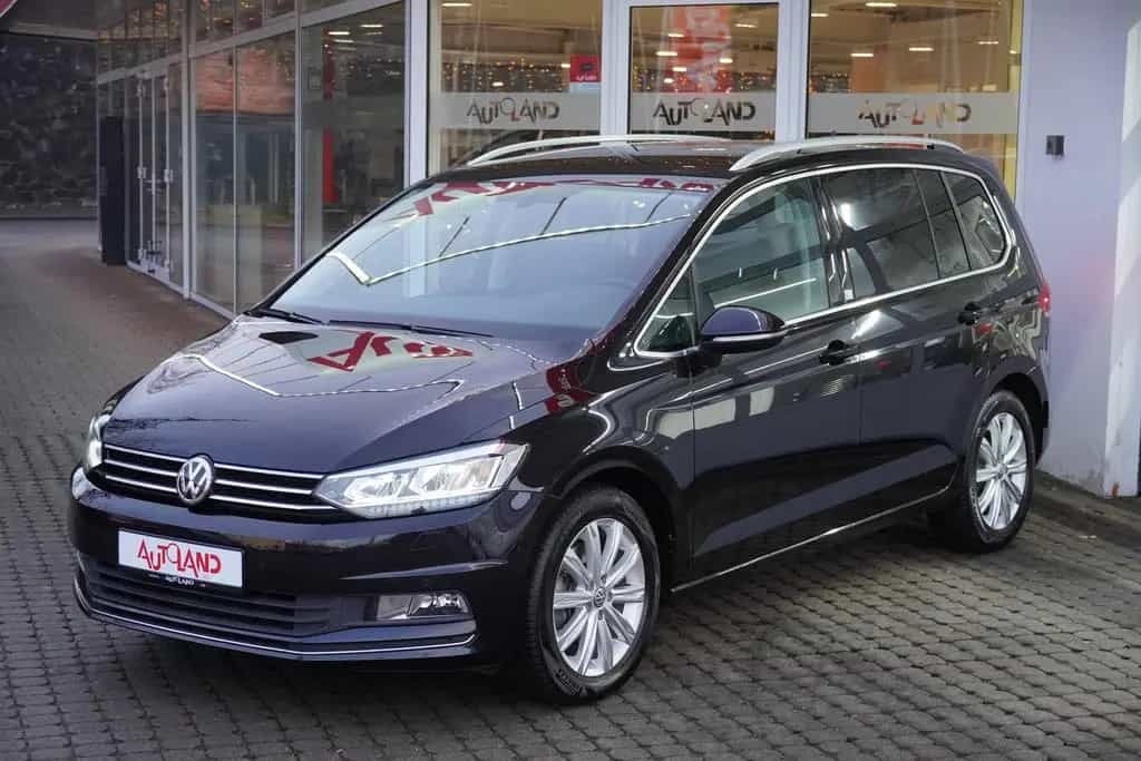 Volkswagen Touran 1.4 TSI DSG Highline LED ACC Standheizung 01/2017-photo-2