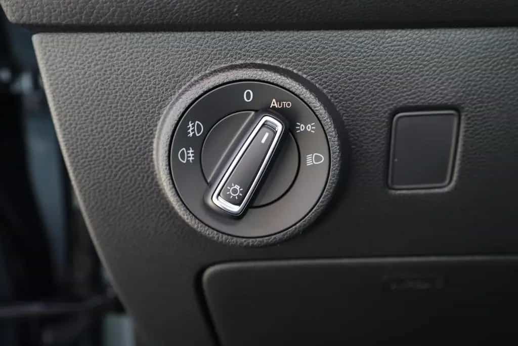 Seat Ateca 1.5 Style DSG LED Tempomat Lenkradheizung 06/2021-photo-25